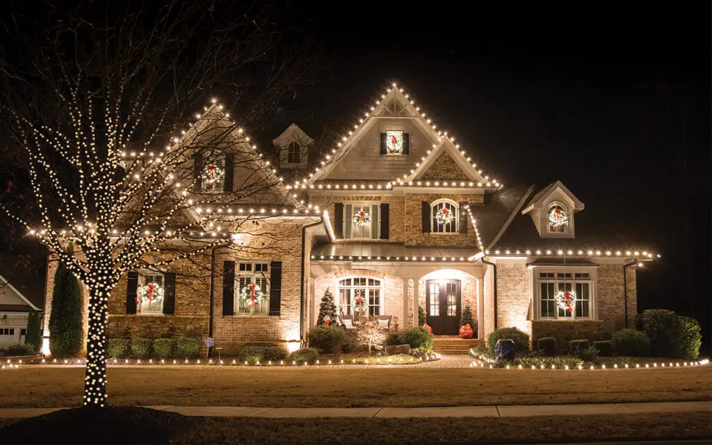 Residential Christmas Lighting