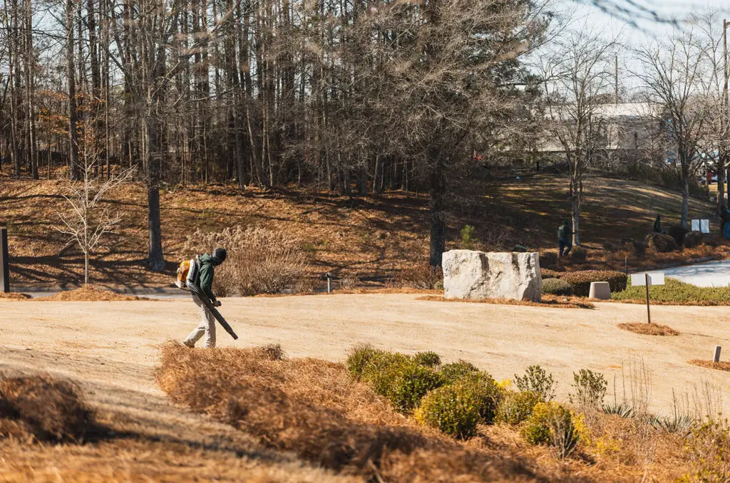 Commercial Landscape Maintenance Contract Service For A Georgia Commercial Property